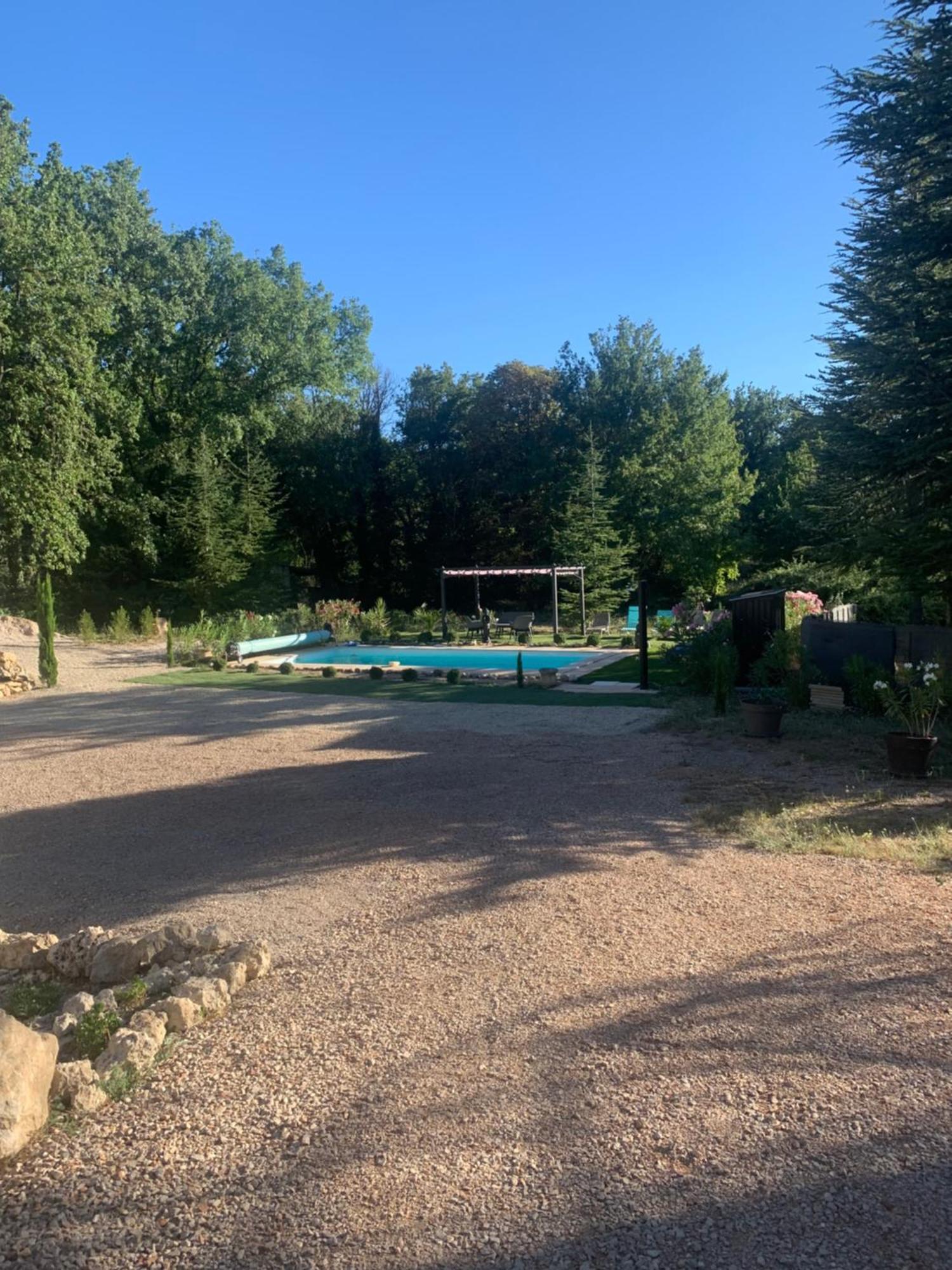 Villa Un Coin De Campagne à Le Puy-Sainte-Réparade Extérieur photo