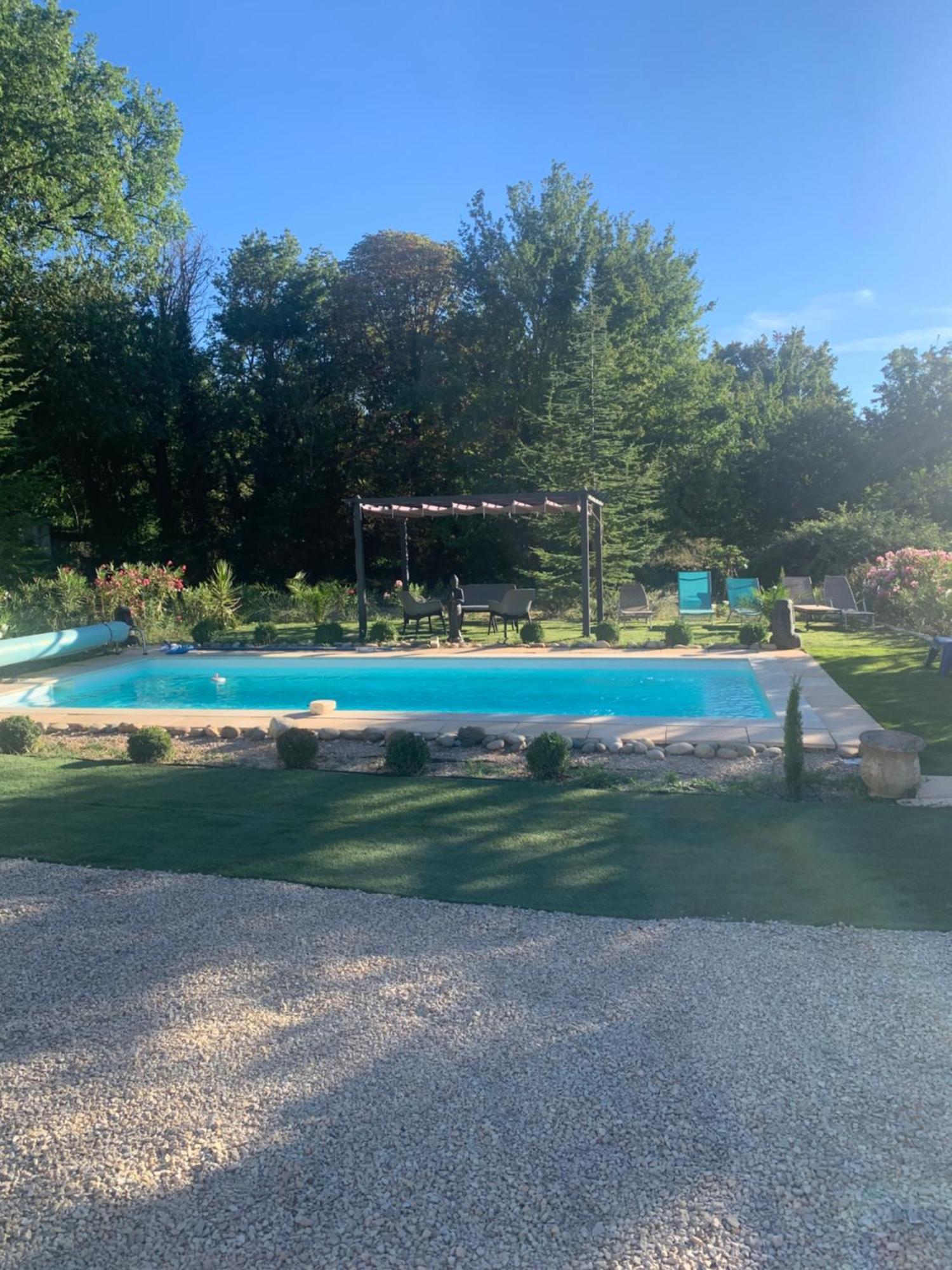 Villa Un Coin De Campagne à Le Puy-Sainte-Réparade Extérieur photo