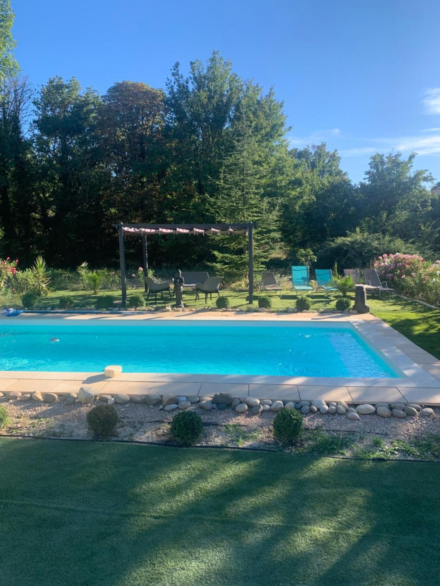 Villa Un Coin De Campagne à Le Puy-Sainte-Réparade Extérieur photo