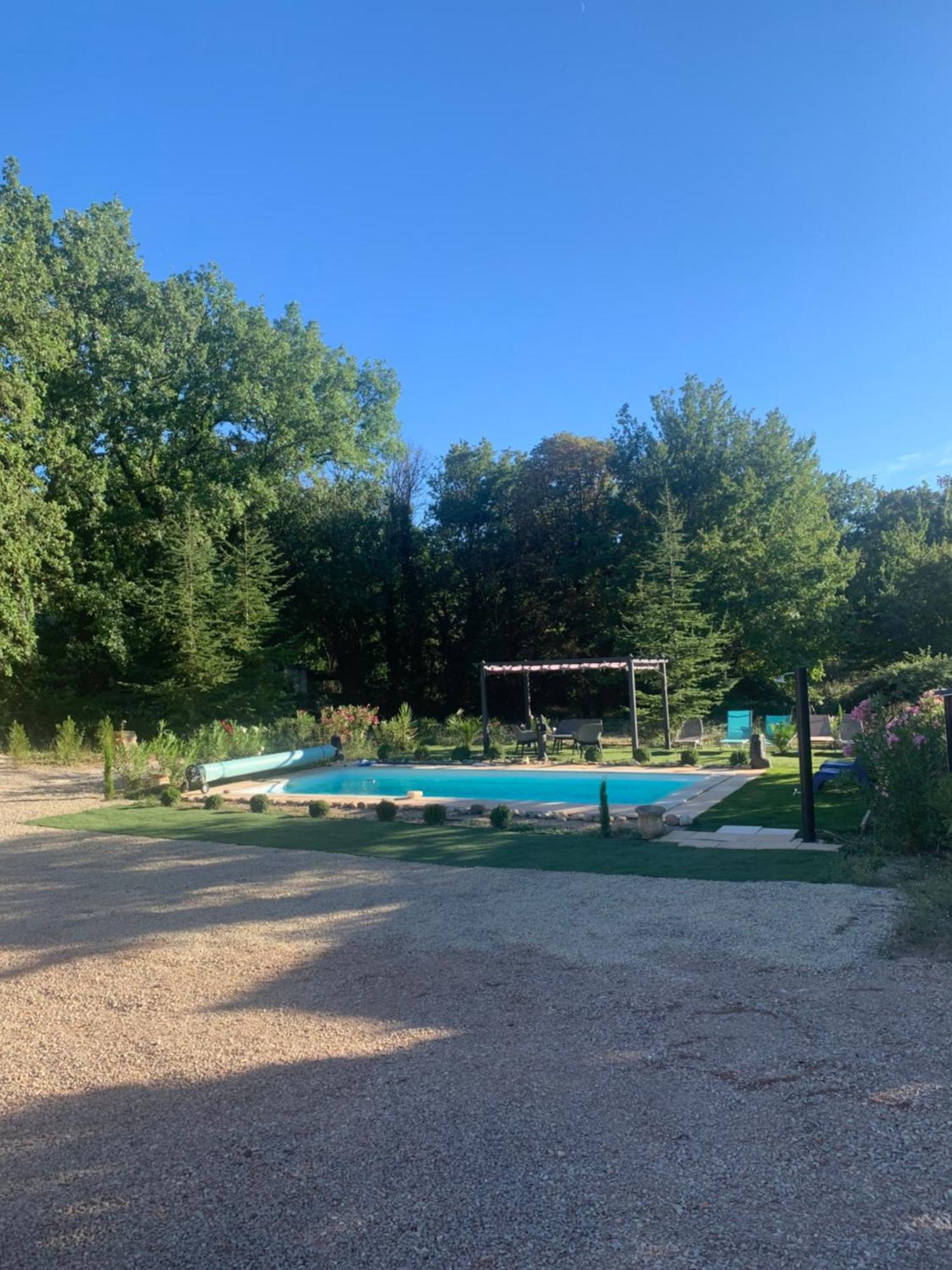 Villa Un Coin De Campagne à Le Puy-Sainte-Réparade Extérieur photo